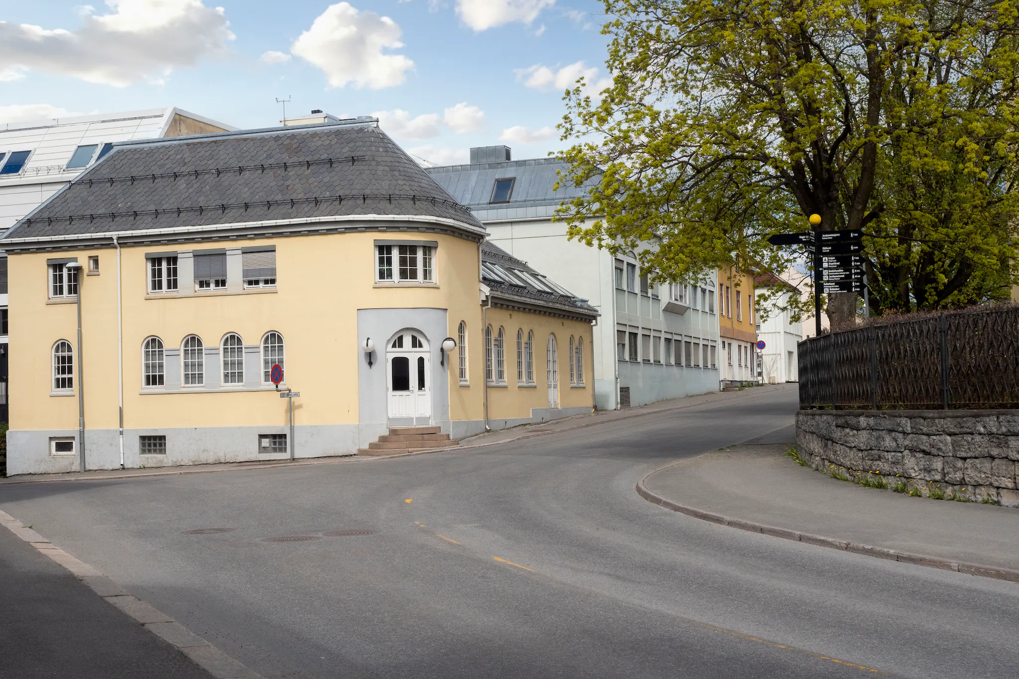 Skolegata 2-4, Hamar
